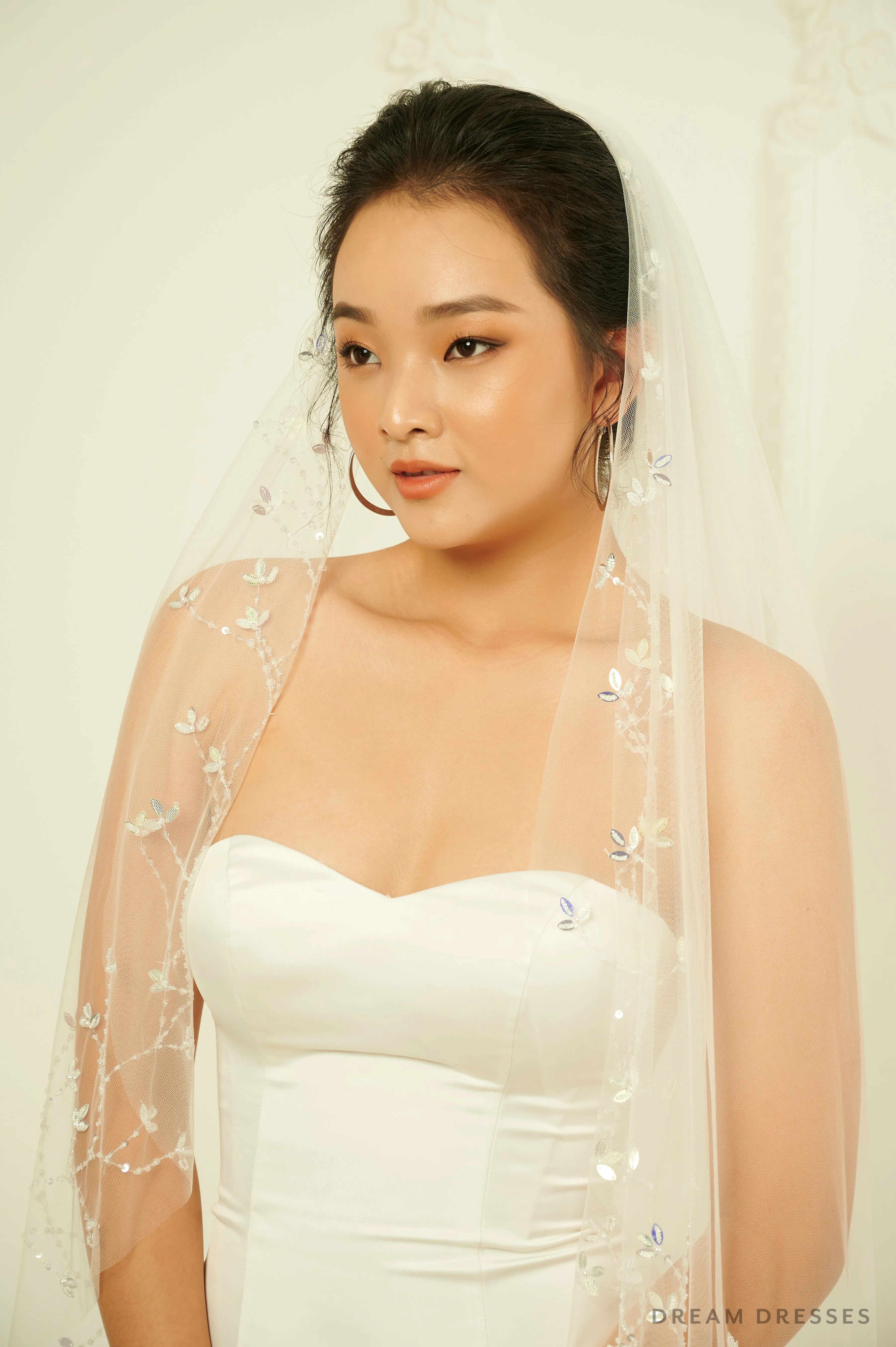 Beaded Bridal Veil (#Renée)