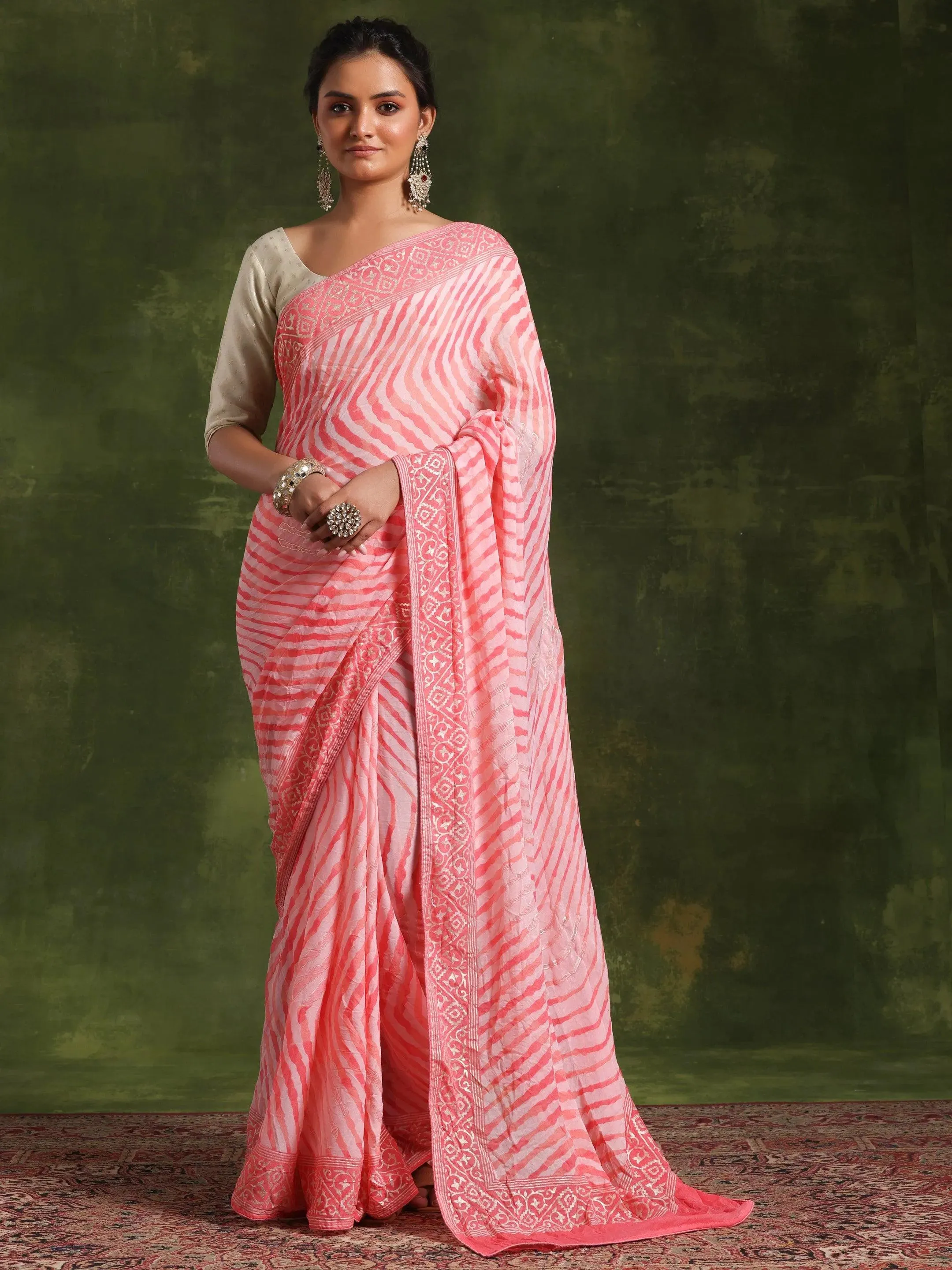 Coral Printed Poly Georgette Saree With Unstitched Blouse Piece