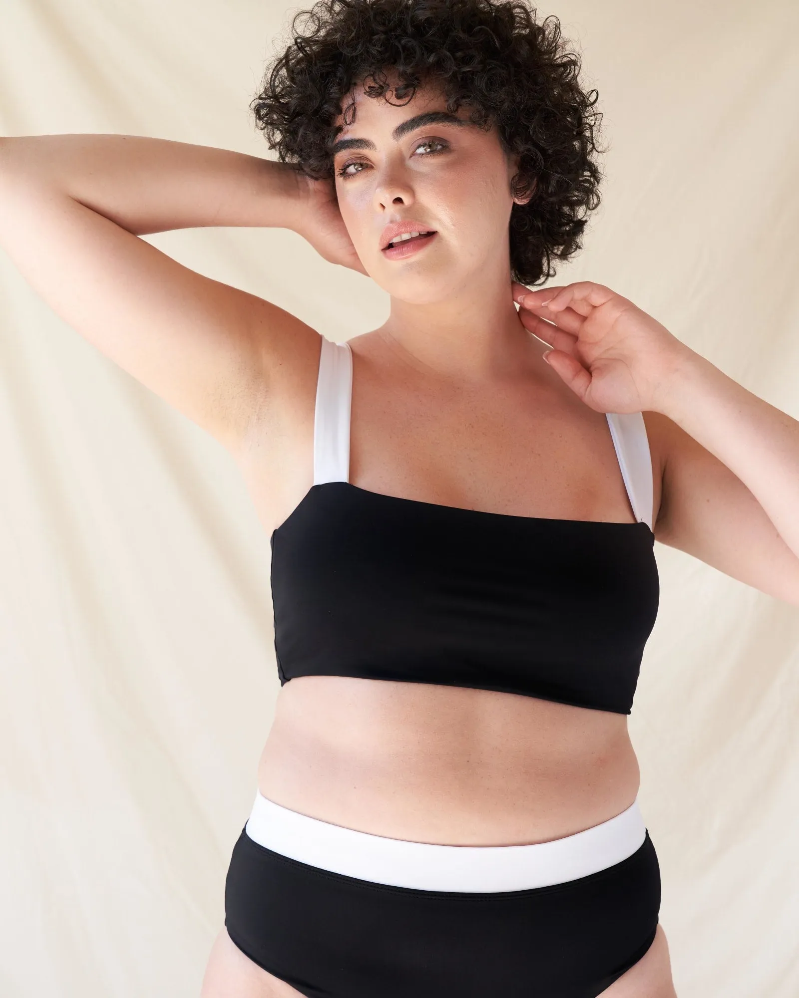 CURRENT TOP | BLACK