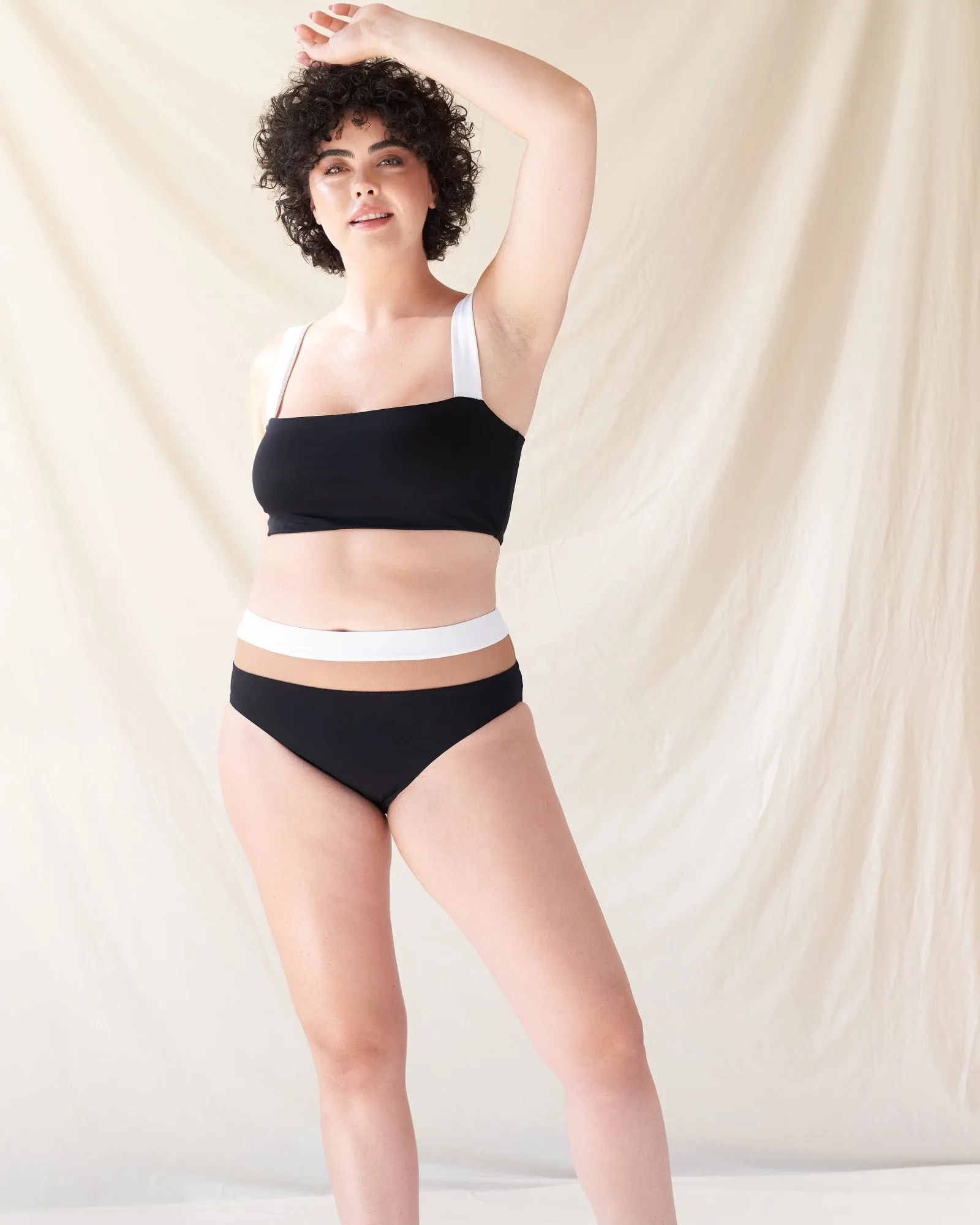 CURRENT TOP | BLACK