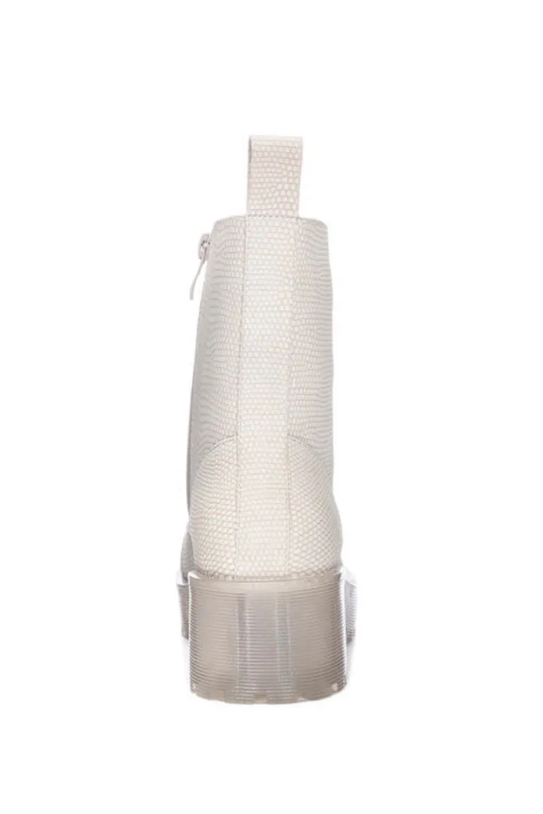 Dirty Laundry Mazzy Boots (Natural)