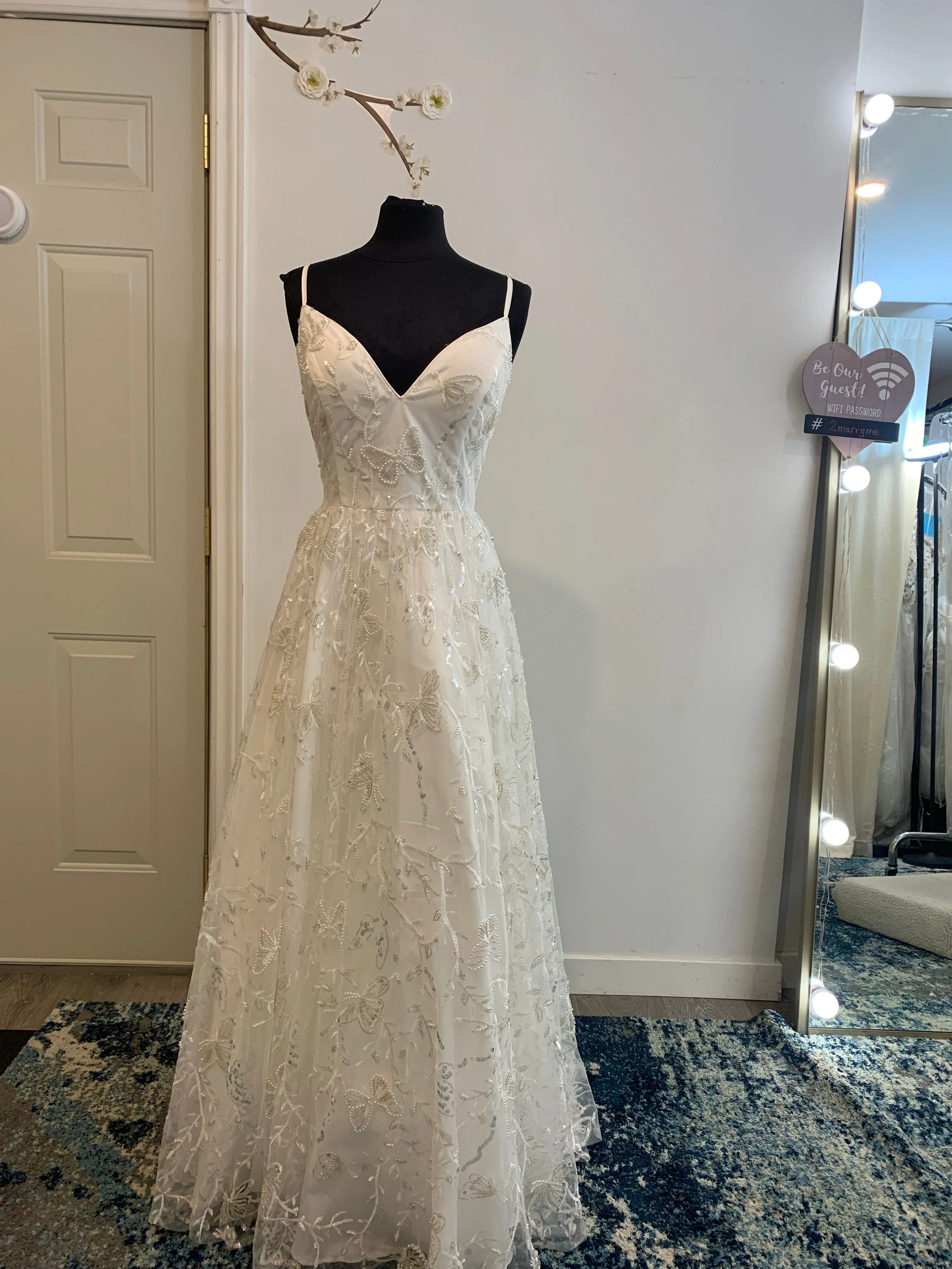 Dress 3214: Jadore Evening "J22038" waist 32