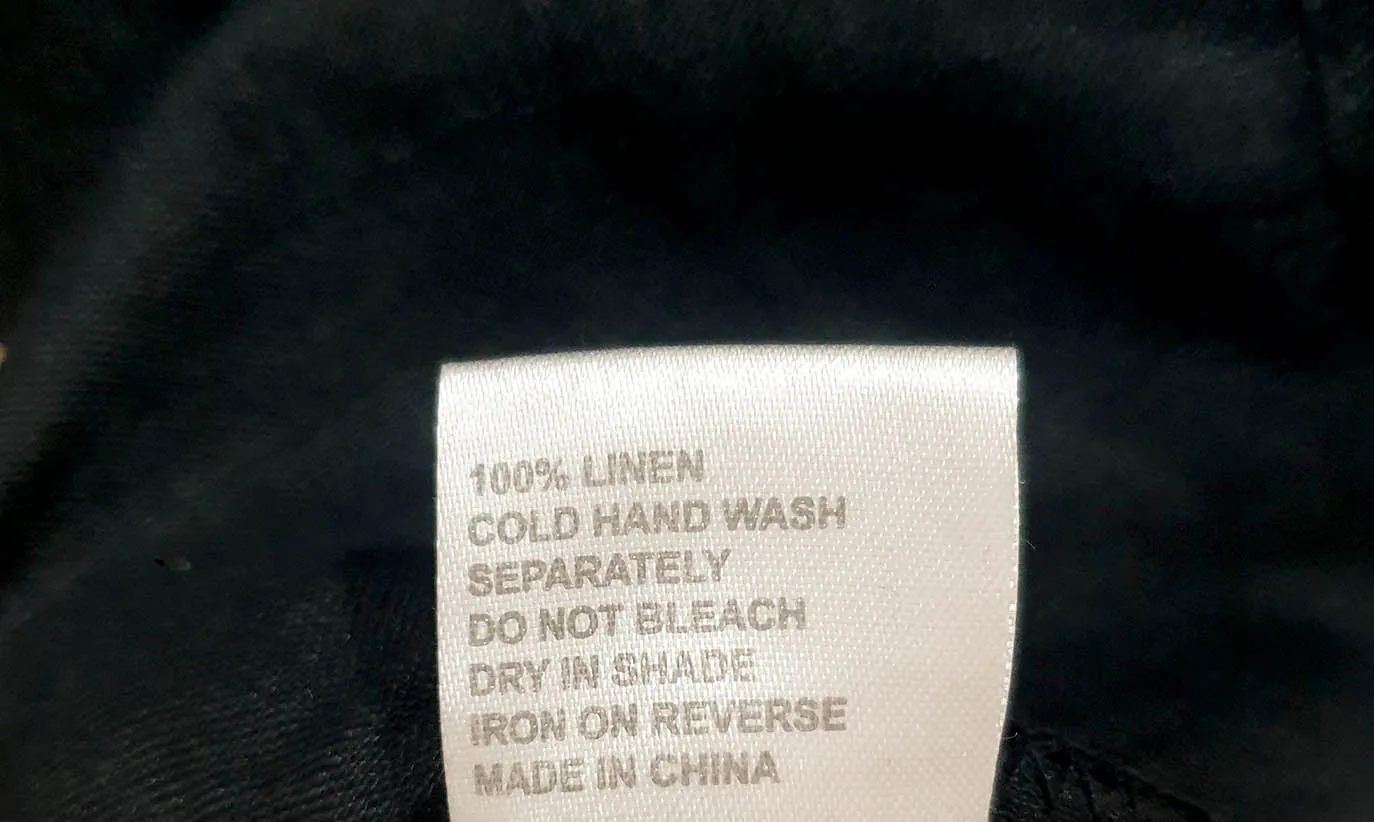 Eb&Ive black linen top one size