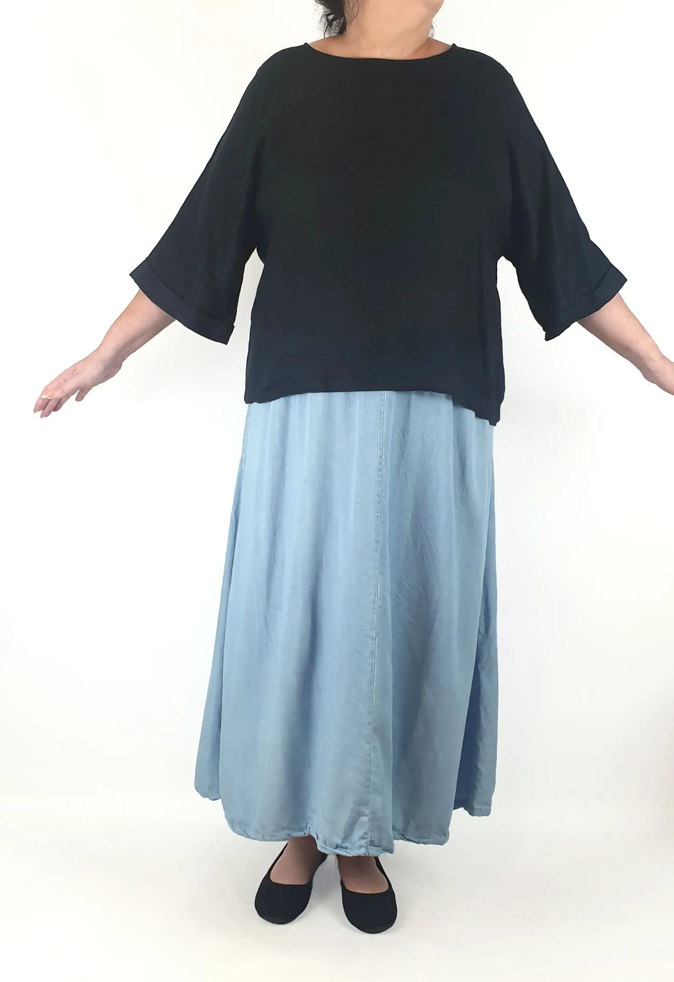 Eb&Ive black linen top one size