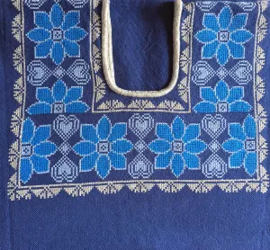 Embroidered Blouse “Zipiajo”- Medium/Lg