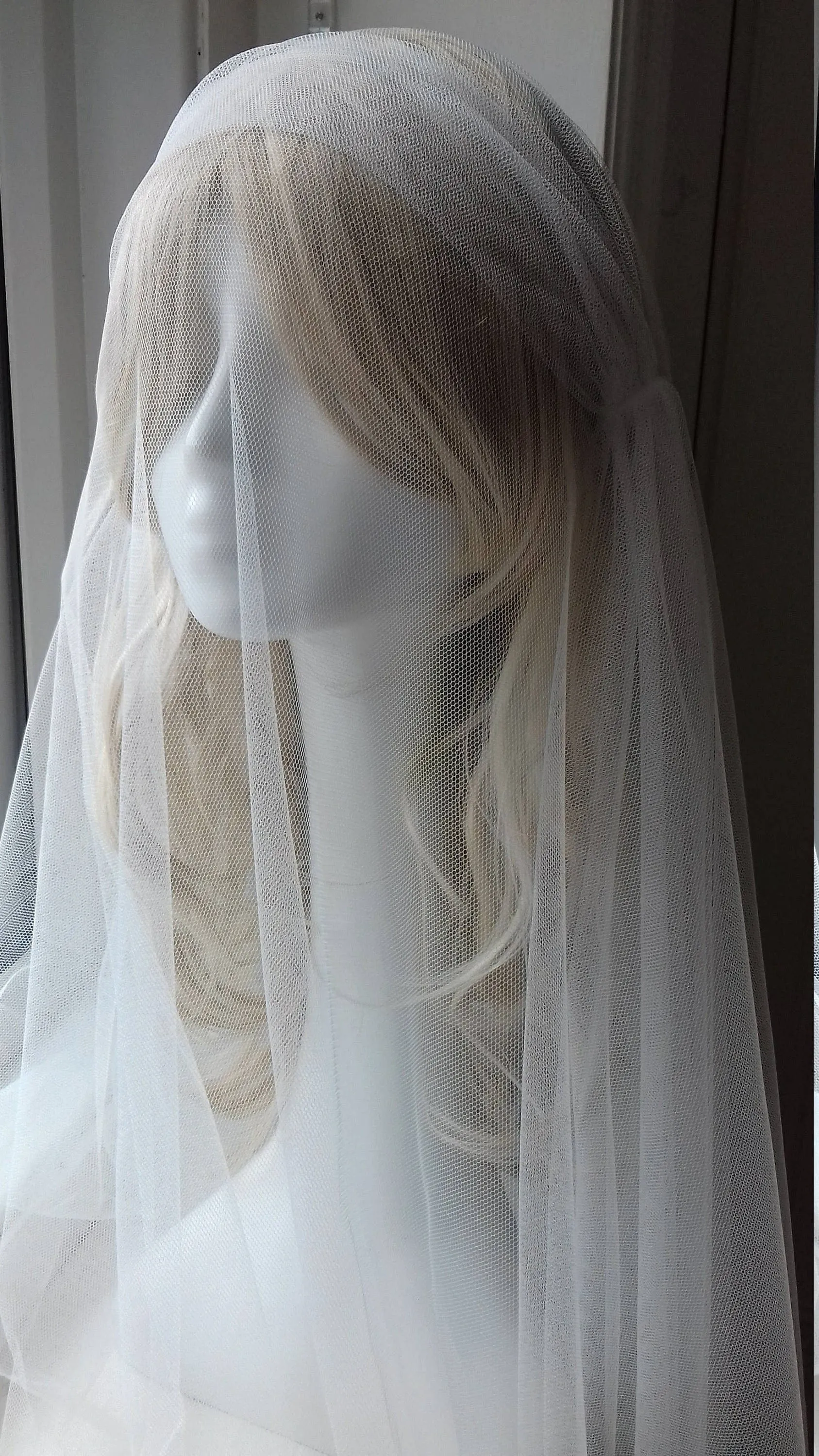 FAITH | Soft tulle Juliet cap veil