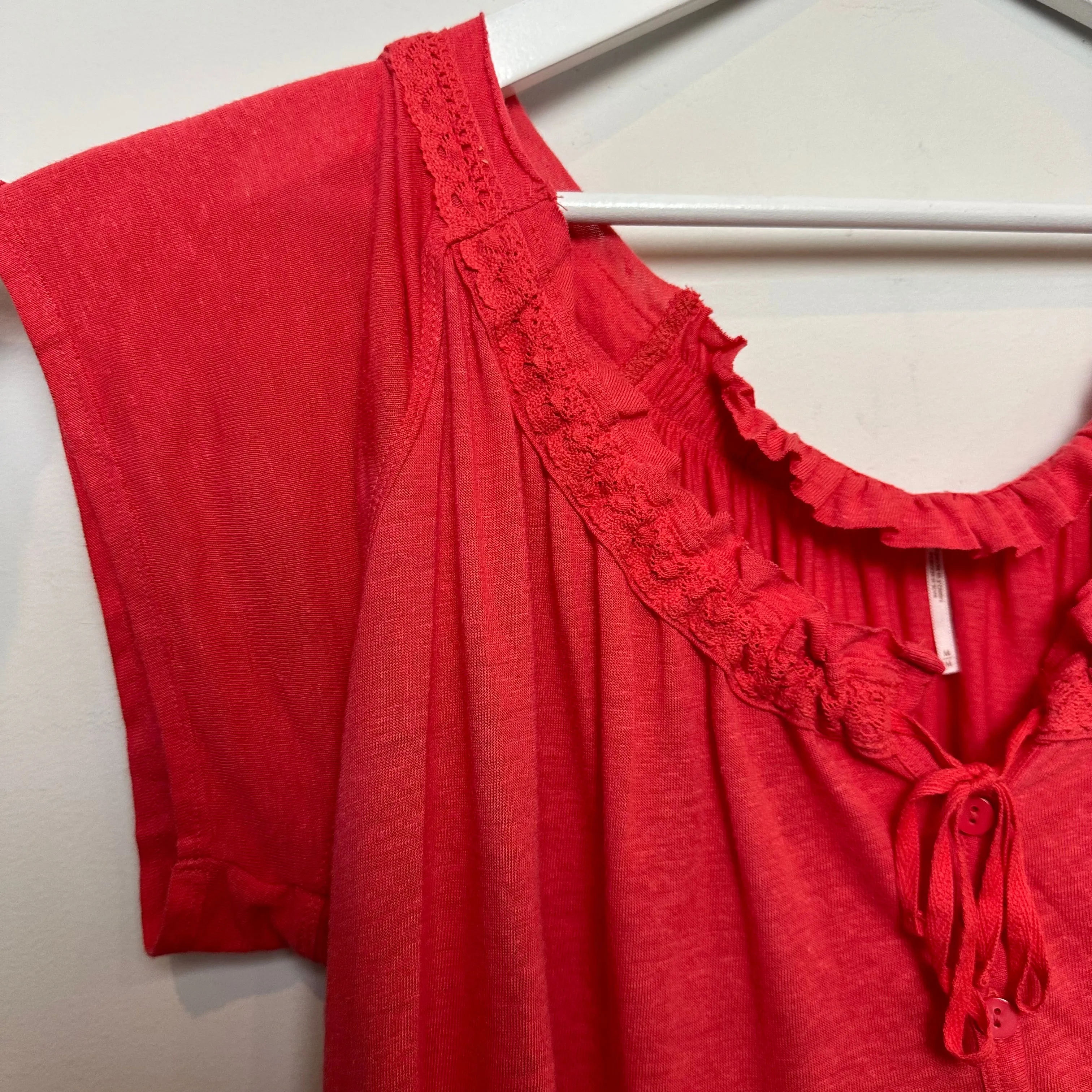 Free People Charlie Top Ruffled Relaxed Short Sleeve Blouse Medium
