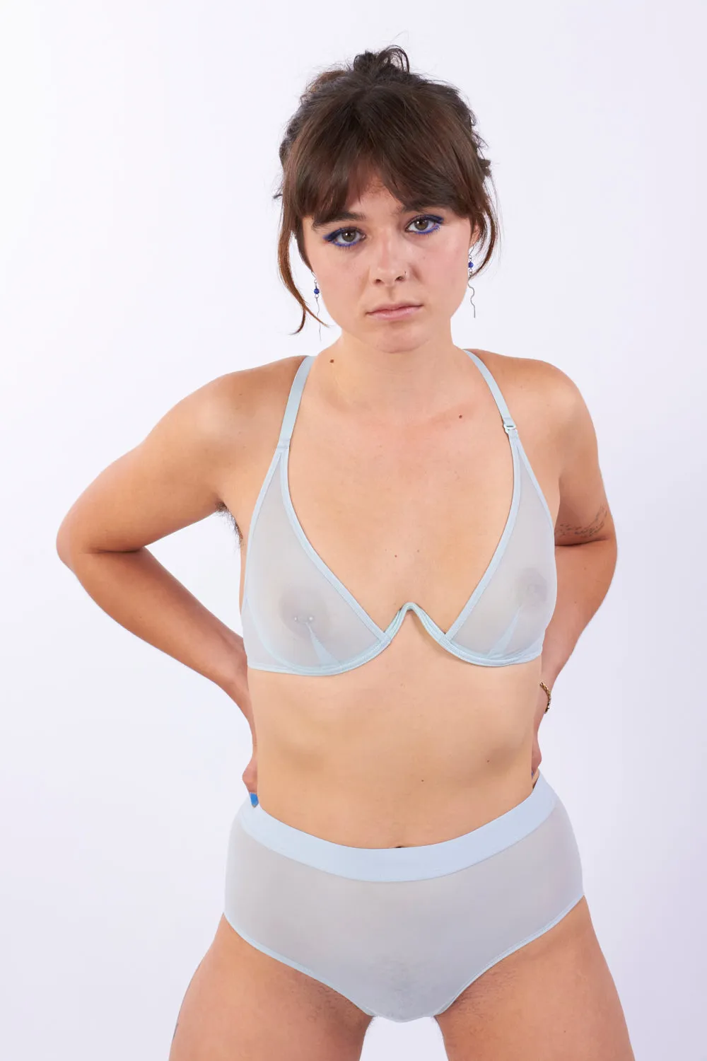 GIRLFRIEND - soft tulle - ice