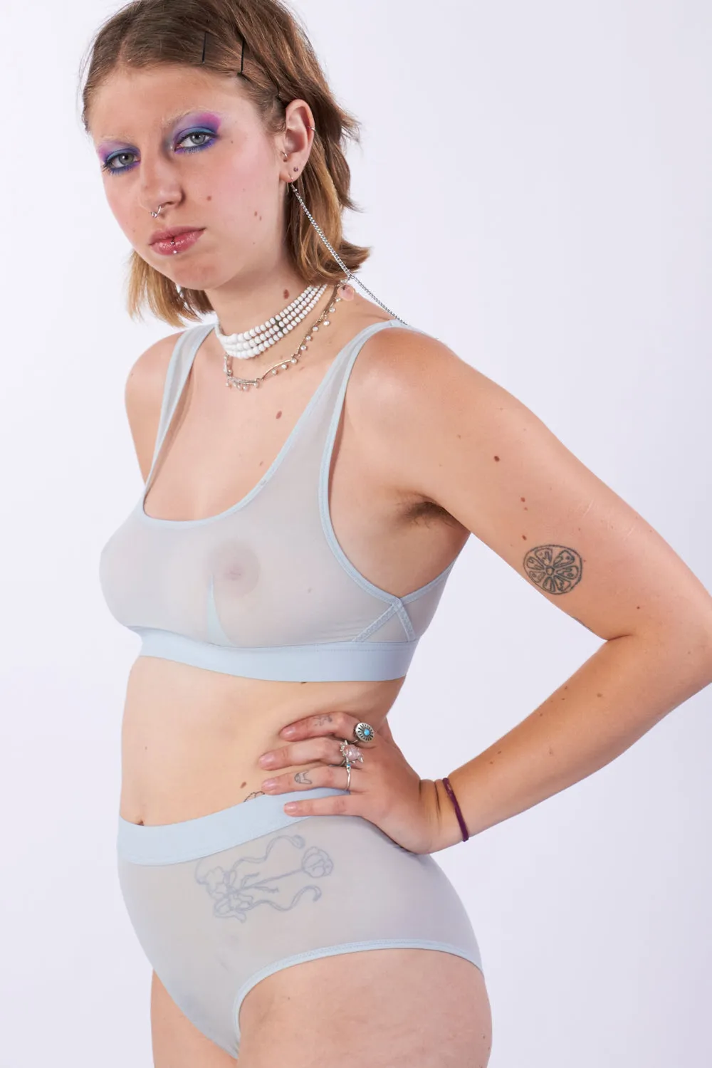 GIRLFRIEND - soft tulle - ice