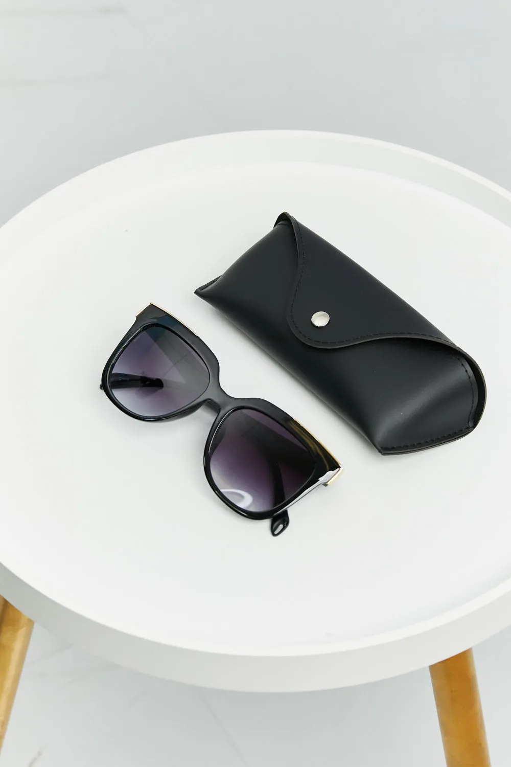 On A Perfect Day Metal-Plastic Hybrid Full Rim Sunglasses