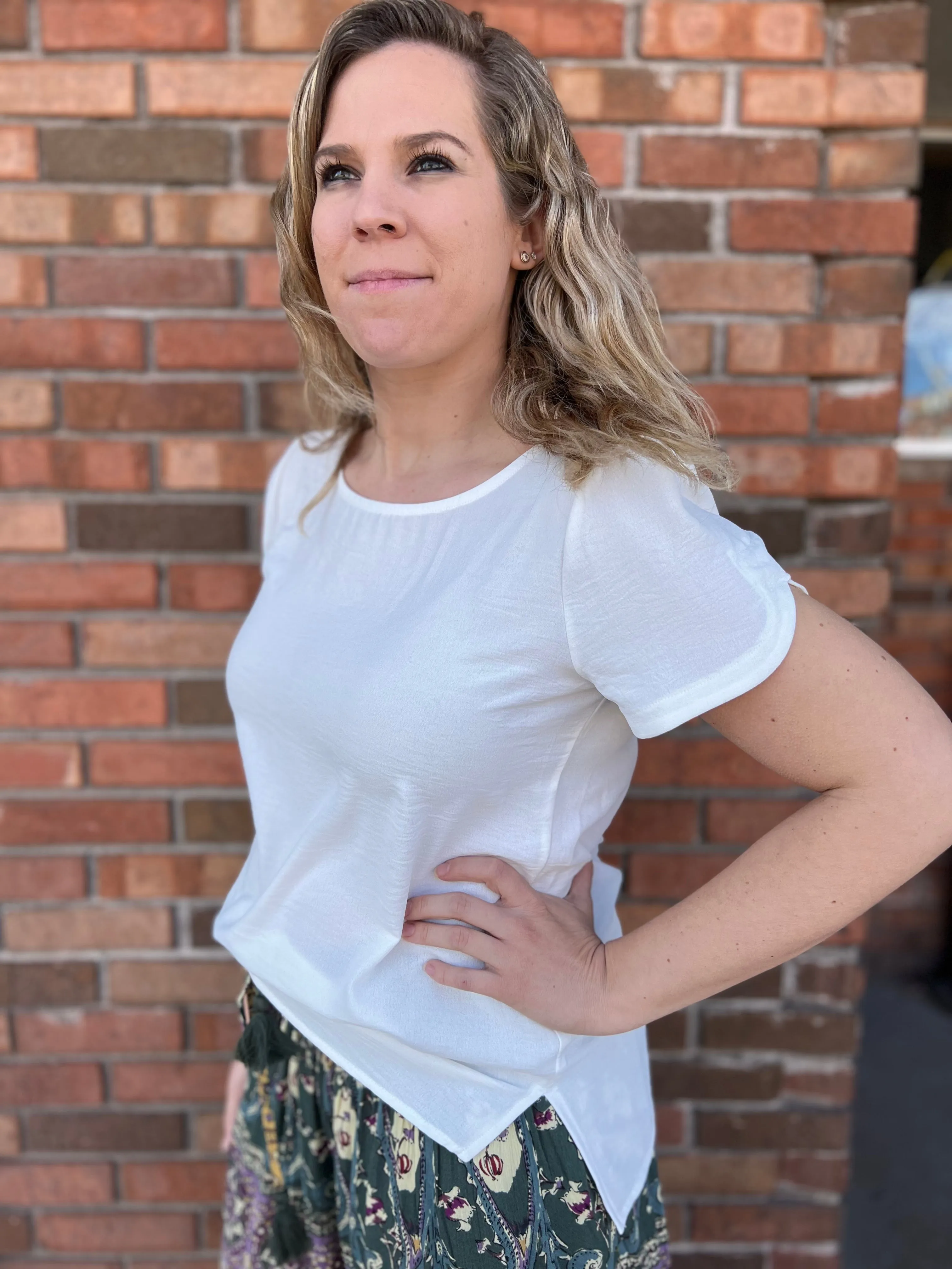Short Sleeve Flowy Blouse