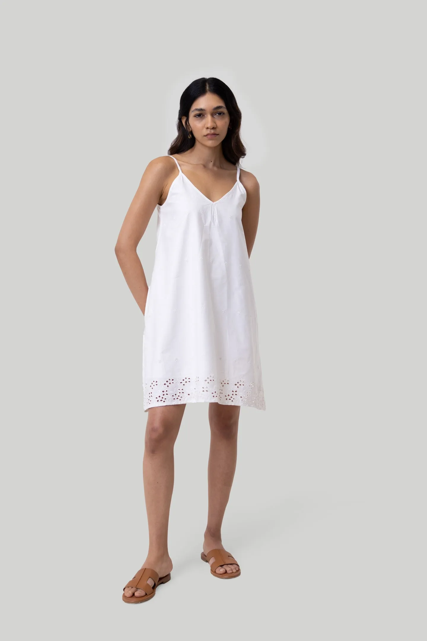 Short Tent Dress in White Embroidery