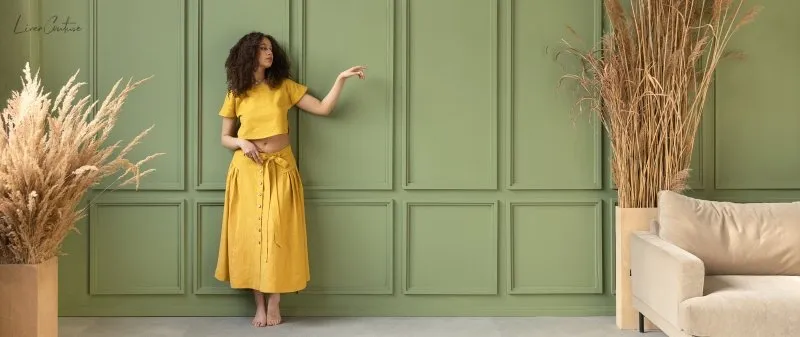 Taormina Set | Linen Crop Top and Flared Midi Skirt