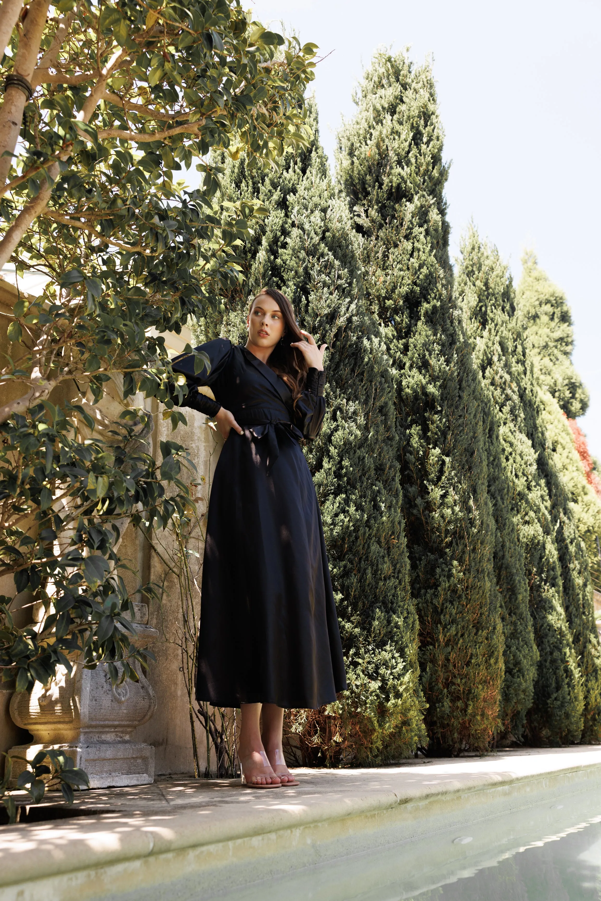 V NECK MAXI DRESS