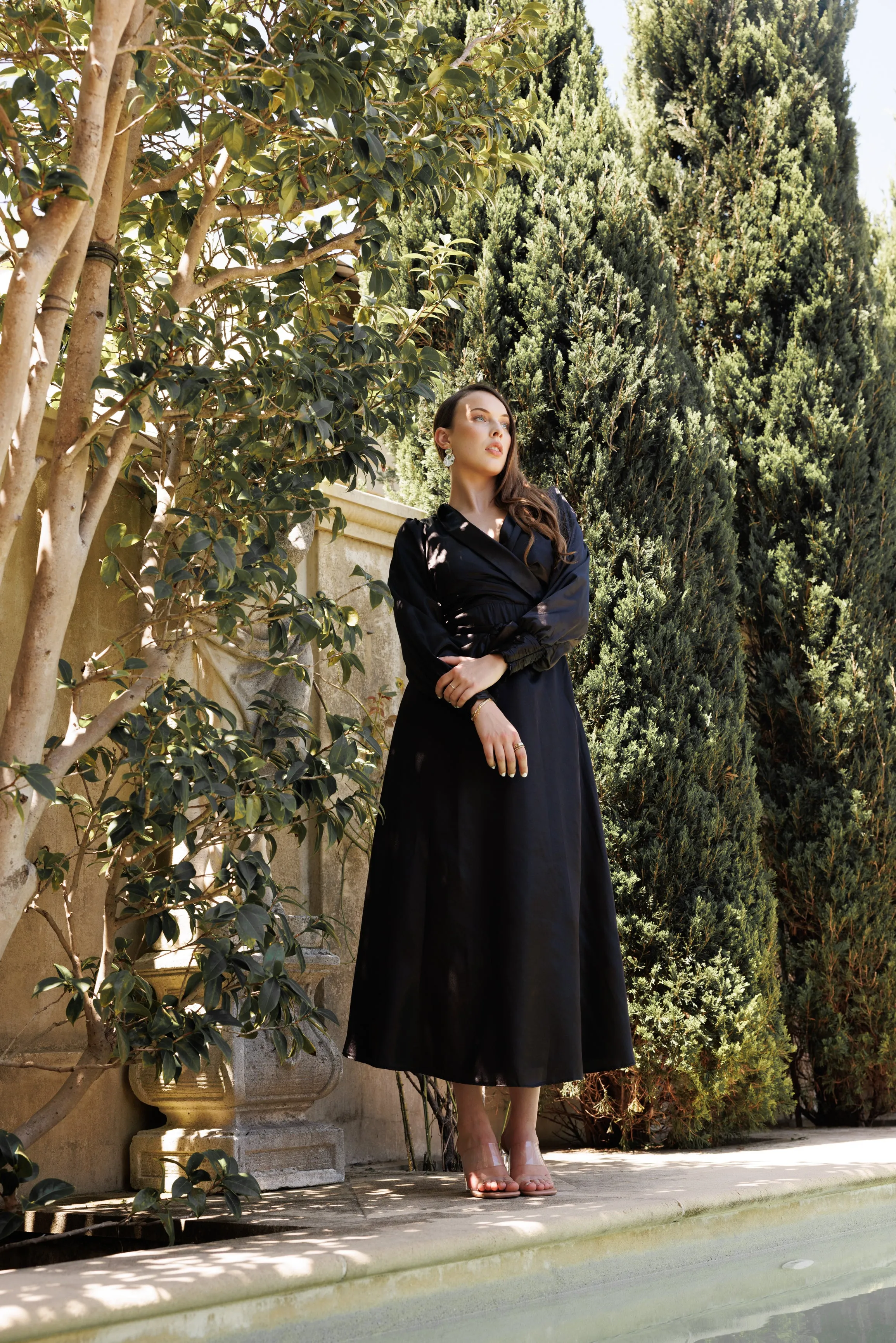 V NECK MAXI DRESS