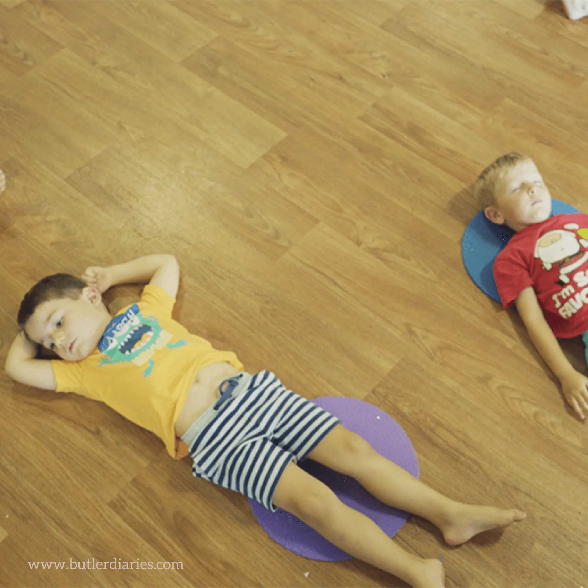 Yoga Story MP3 - Granny Goes to Town